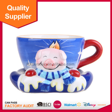 Cheap hand-painted 3D Christmas ceramic coffee mug with base