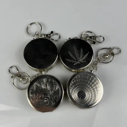 Stainless Steel Mini Portable Ashtray with Cigarette Snuff Device