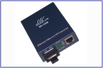 10/100Base-Tx to 10/100Base-FX fiber Media Converter