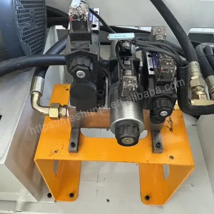 HE-130 cnc pipe bending machine