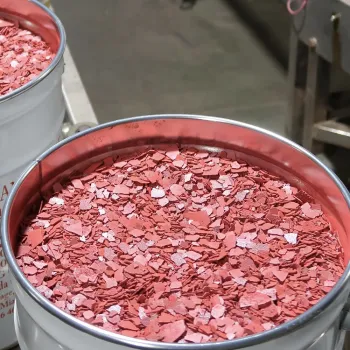 Chromic acid for glass manufacturing