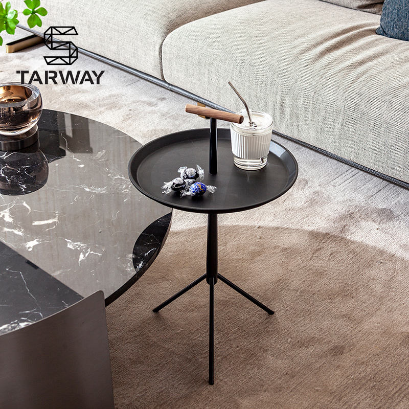 Italie Design Minimaliste Light Lightweight Black Fer Terbe Basse Coffee Modern Living Room Round Tray Coffee Tea Table pour le salon