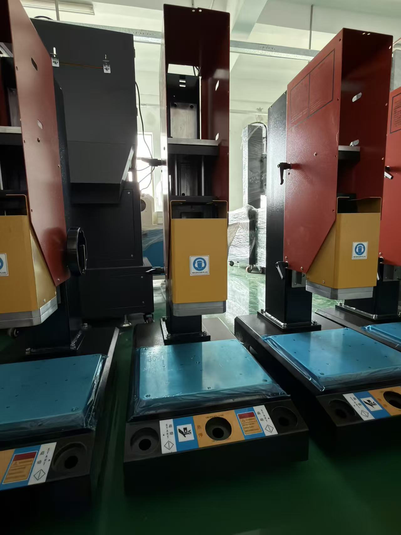 20KHz 2600W Ultrasonic Plastic Welder