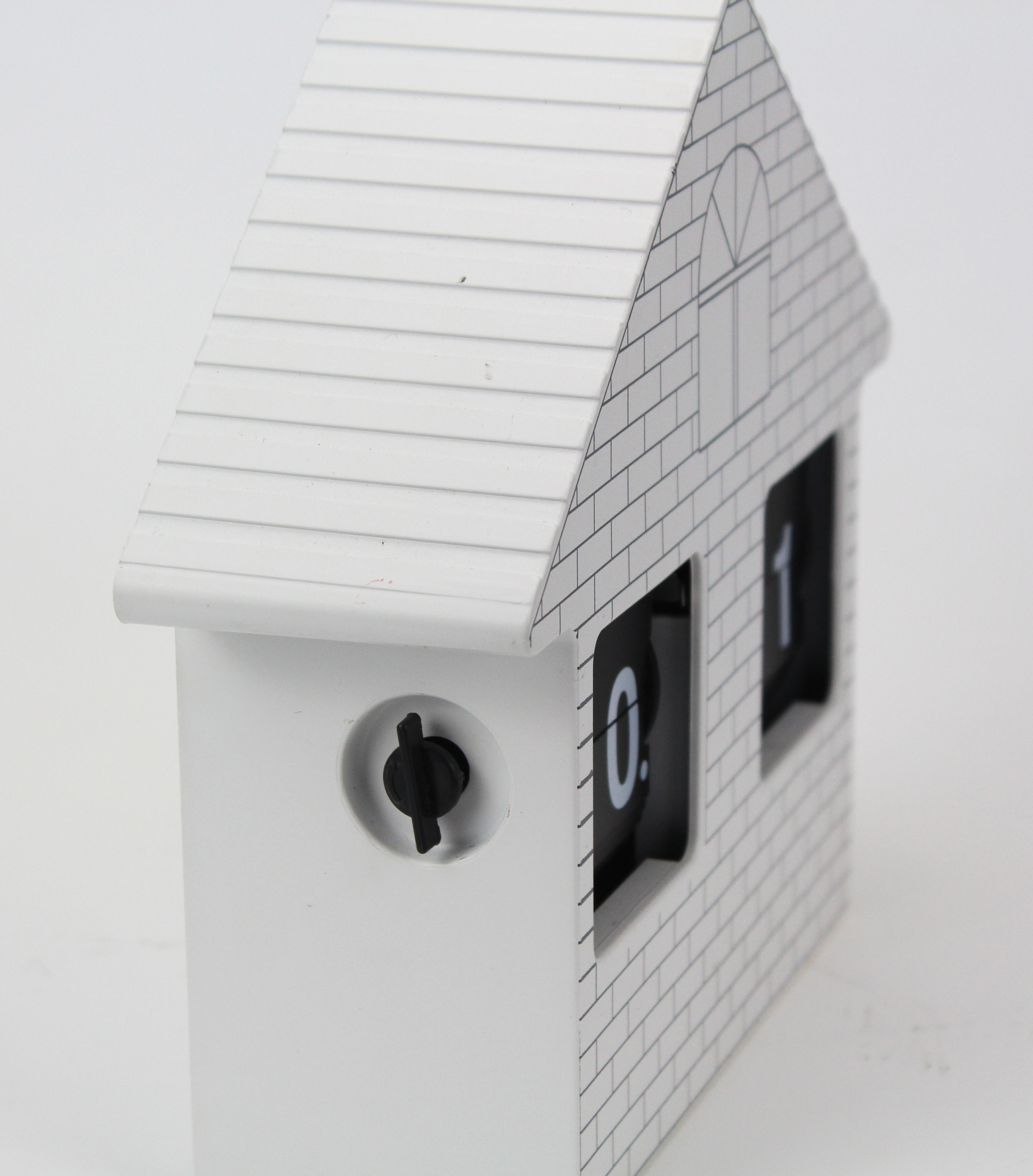 small house flip clock