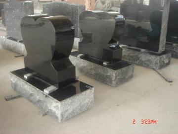 Customized European Style Shanxi Black Granite Heart Headstone for Tomestone/Gravstone/Monument