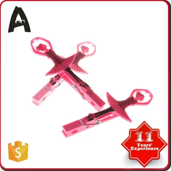 Good service factory directly plastic clip hangers