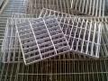 Q235 Jualan Hot Steel Bar Grating