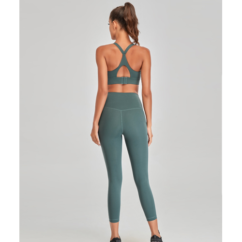 sportswear custom logo print set for women