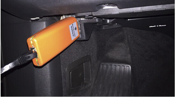 vbox-volvo-xc90-diagnostic-tool-pic-3 vbox-volvo-xc90-diagnostic-tool-pic-3