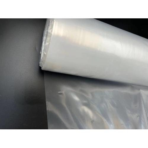 Transparent heat shrinkable PE film