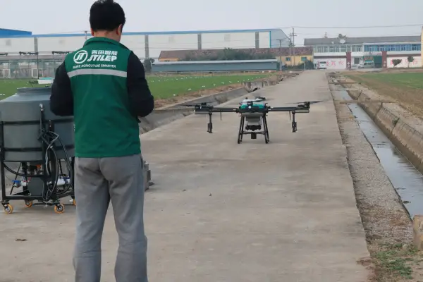 battery RTK spraying electric drone for agriculture