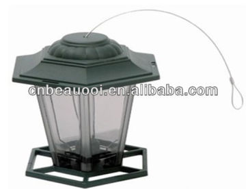 BEA-P002 Plastic bird feeder with transprent body