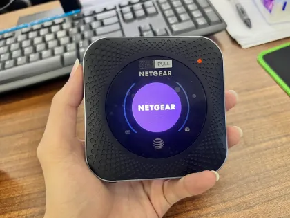 Netgear M2 MR2100-100EUS: A High-Speed 4G Router with 5G WiFi and LTE Connectivity