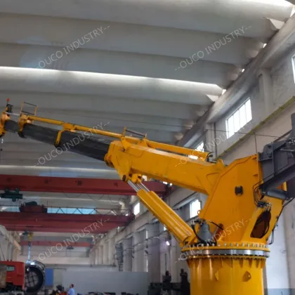 OUCO 8ton Telescopic Marine Crane With Flexible Operation