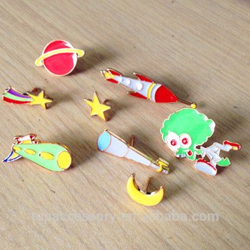 TLP61013-42 Cute Meteor Alien Telescope Airship Rocket Red Planet Star Moon Brooch Pins Fashion