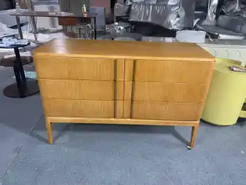 Mid-Century Modern Wooden Storage 6-Drawer Dresser