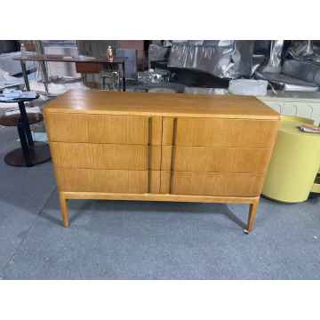 Mid-Century Modern Wooden Storage 6-Drawer Dresser
