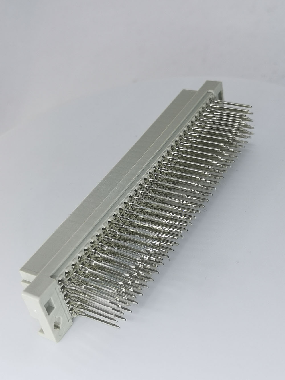 160 Postions Vertcal Solder Type E Femme DIN 41612 / IEC 60603-2 Connecteur