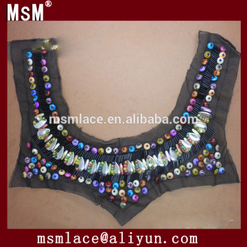 2015 ladies suit neck degign lace with colored stone and beads