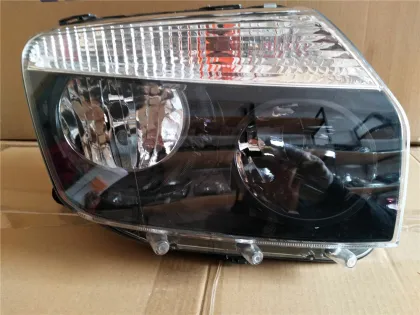 Dacia Duster Electric Headlamp 260100067R