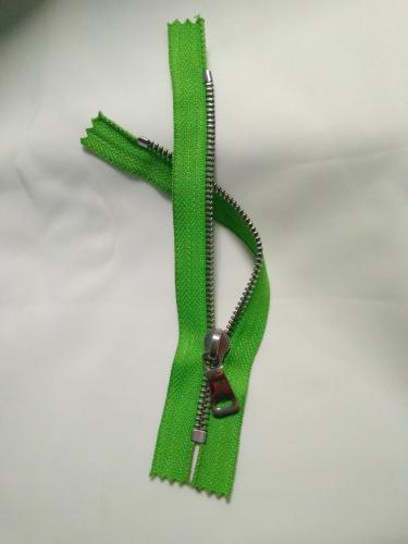 Green Tape Y-Zähne Metall Reißverschluss Edelstahl Kette