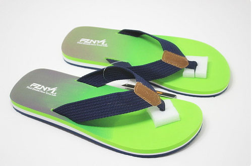 Wholesale New Style Men's Summer Beach Sandals