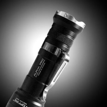 Waterproof Outdoor Led Flashlight With Aluminum Housing And 190lm -je11
