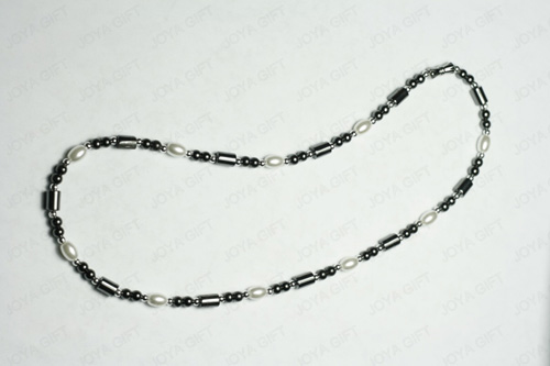 Collier hématite