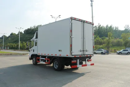 Brand New FAW 16m³ Meat Refrigerator Truck