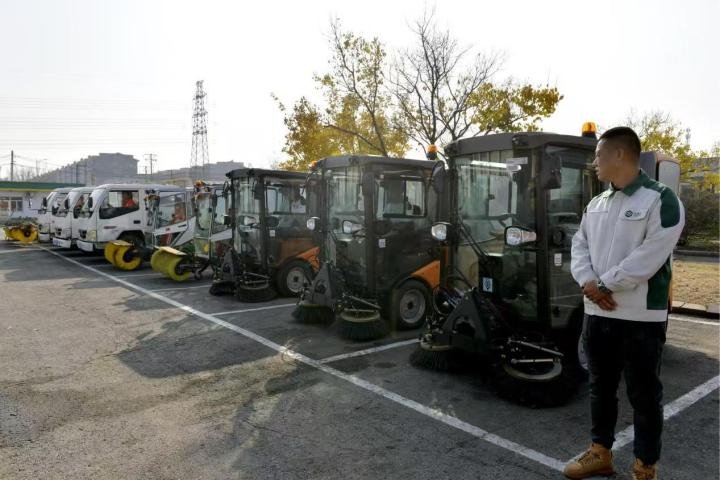 Snowremoval preparation in Shenyang Province,China2