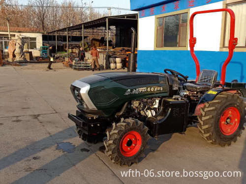 Taihong Tractor Machine 50HP 4x4 with Backhoe and Front Loader