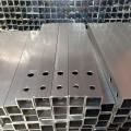 Perfil de aluminio de perforación CNC extruido