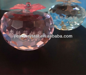 Lovely crystal crafts crystal apple souvenir(G-0218)