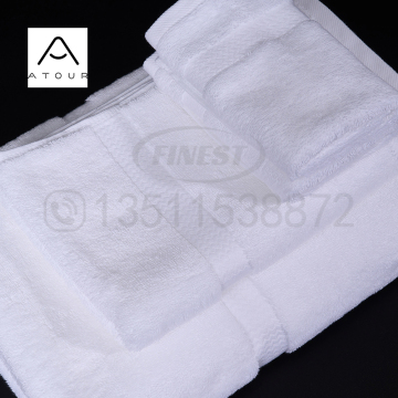 Custom Hotel Towels With Logo