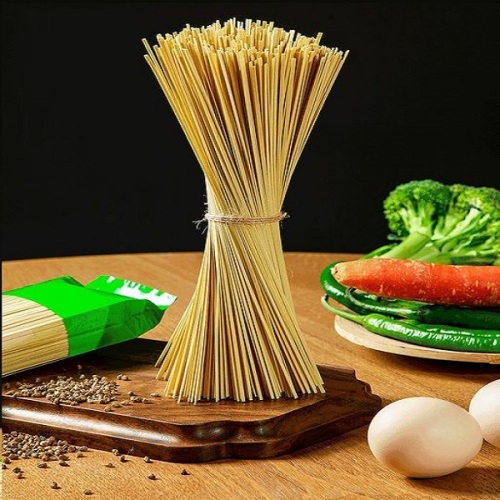 Noodle fine di grano saraceno alimentare biologico