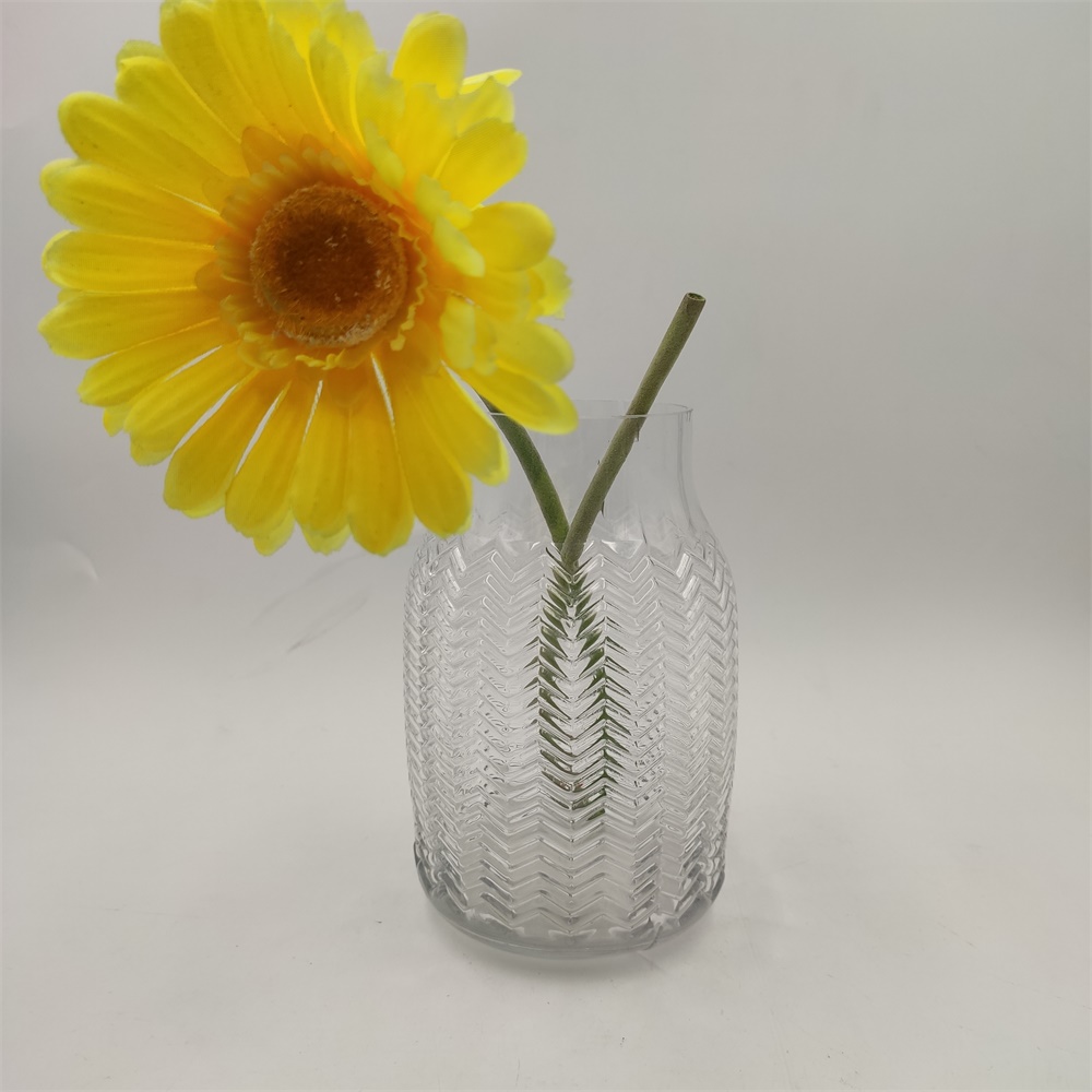 Br V 1018embossed Pattern Crystal Glass Vase