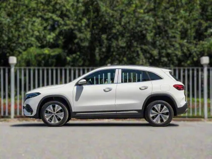 2025 Mercedes-Benz EQA 260