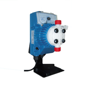 Seko Electromagnetic Dosing Pump for Quality Laundry Detergent and Softener Automation
