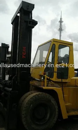 TCM FD200 forklift
