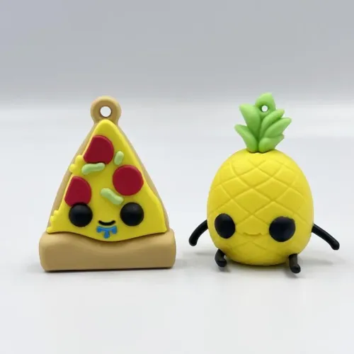 Брелок с 3D-мультфильмом из ПВХ