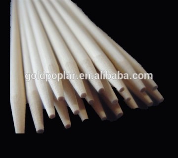 natural wooden kebab skewers