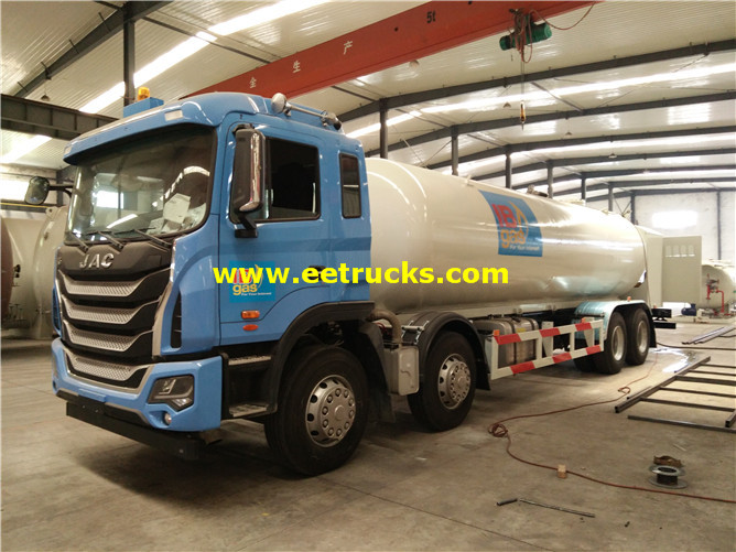 8x4 Mobile Propane Filling Trucks