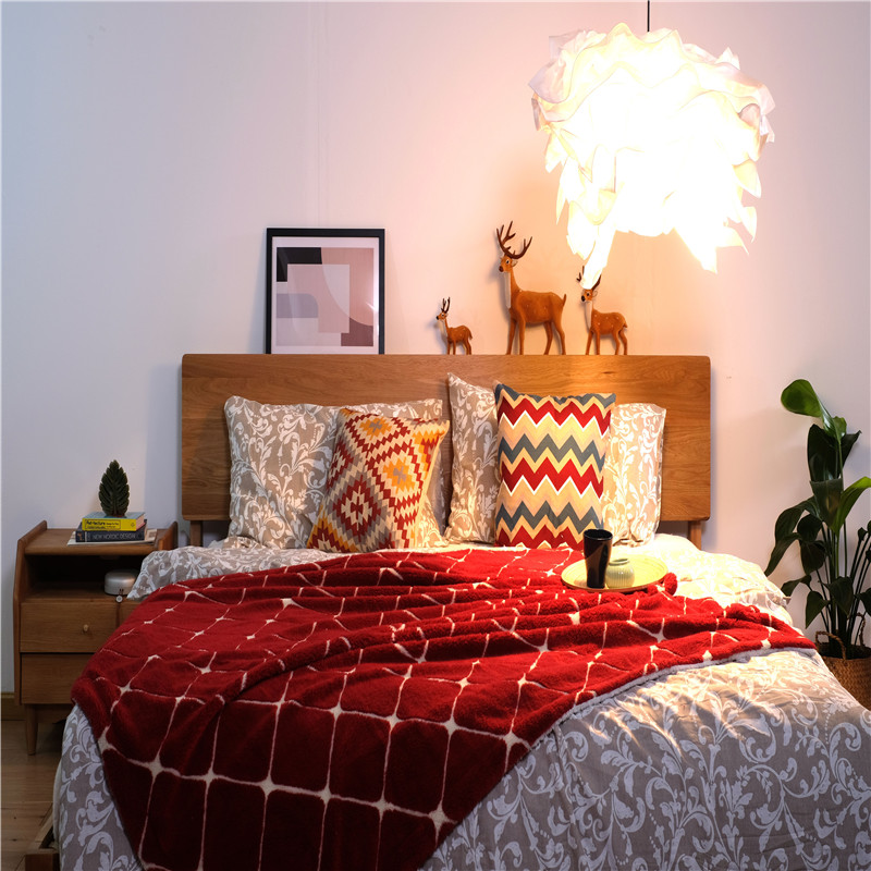 Manta de cama de franela a cuadros rojo y blanco con diseño de coral