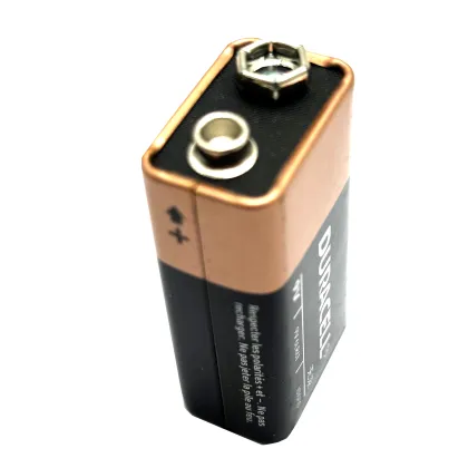 DURACELL 9V Rechargeable Lithium Battery - Alkaline Battery Alternative