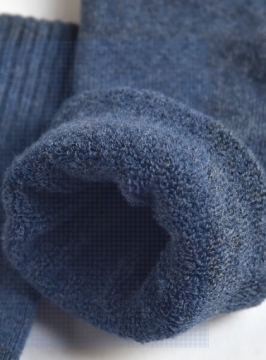 Sports socks can be customized packaging