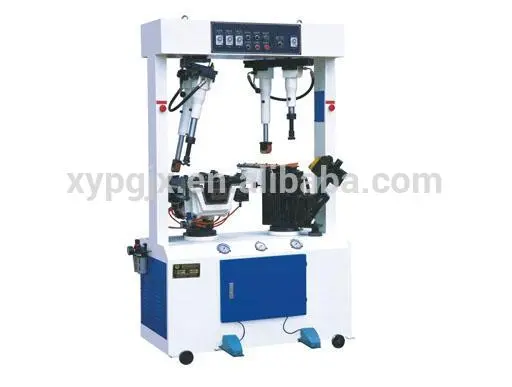 Multiple purpose oil hydraulic sole attaching machine