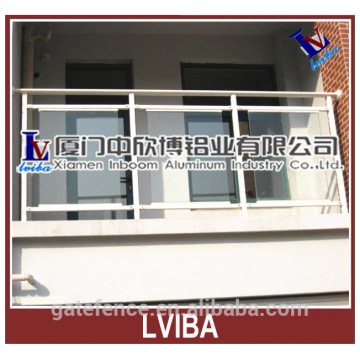Modern indoor glass railing
