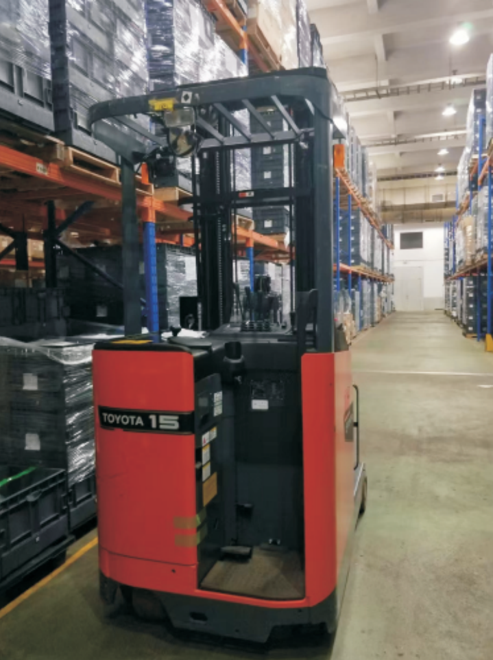Drive-in and Drive-through Racking