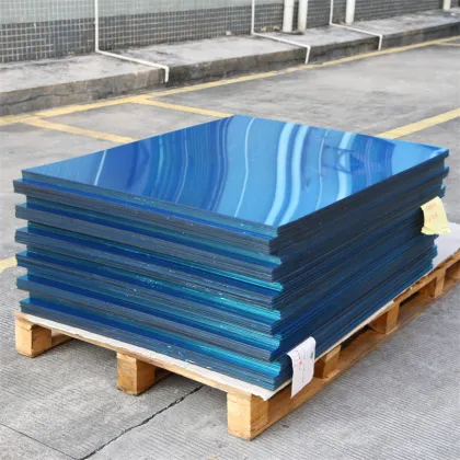 0.25 - 1 mm 915x1830 PETG Mirror Sheet UV Blocking One-Way Mirror Film for Building/Home Windows