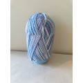 Acrylic polyester fancy yarn